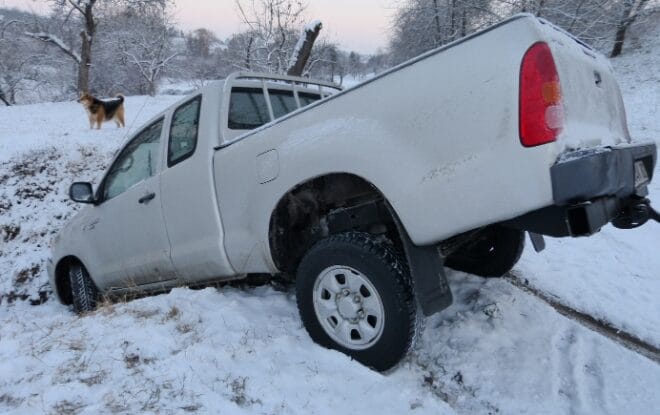 Commercial auto insurance Illinois. Physical damage coverage; collision and comprehensive for businesses. 